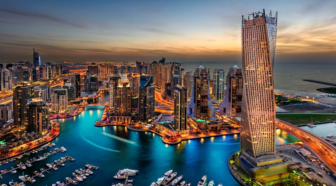 Dubai & Abu Dhabi – €649