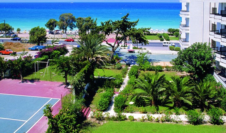Belair Beach Hotel 4* – €355 /Person
