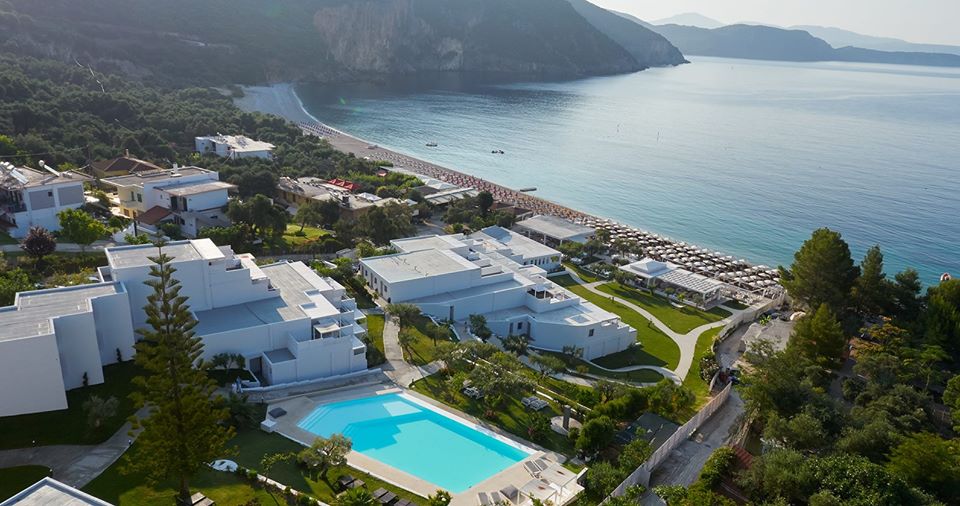 Lichnos Beach Hotel & Suites 5* – 575 Euro/Person