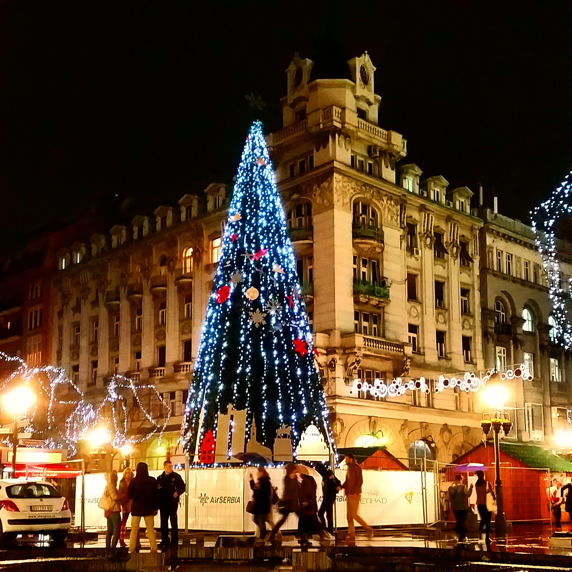 Festoni Krishtlindjet ne  Beograd